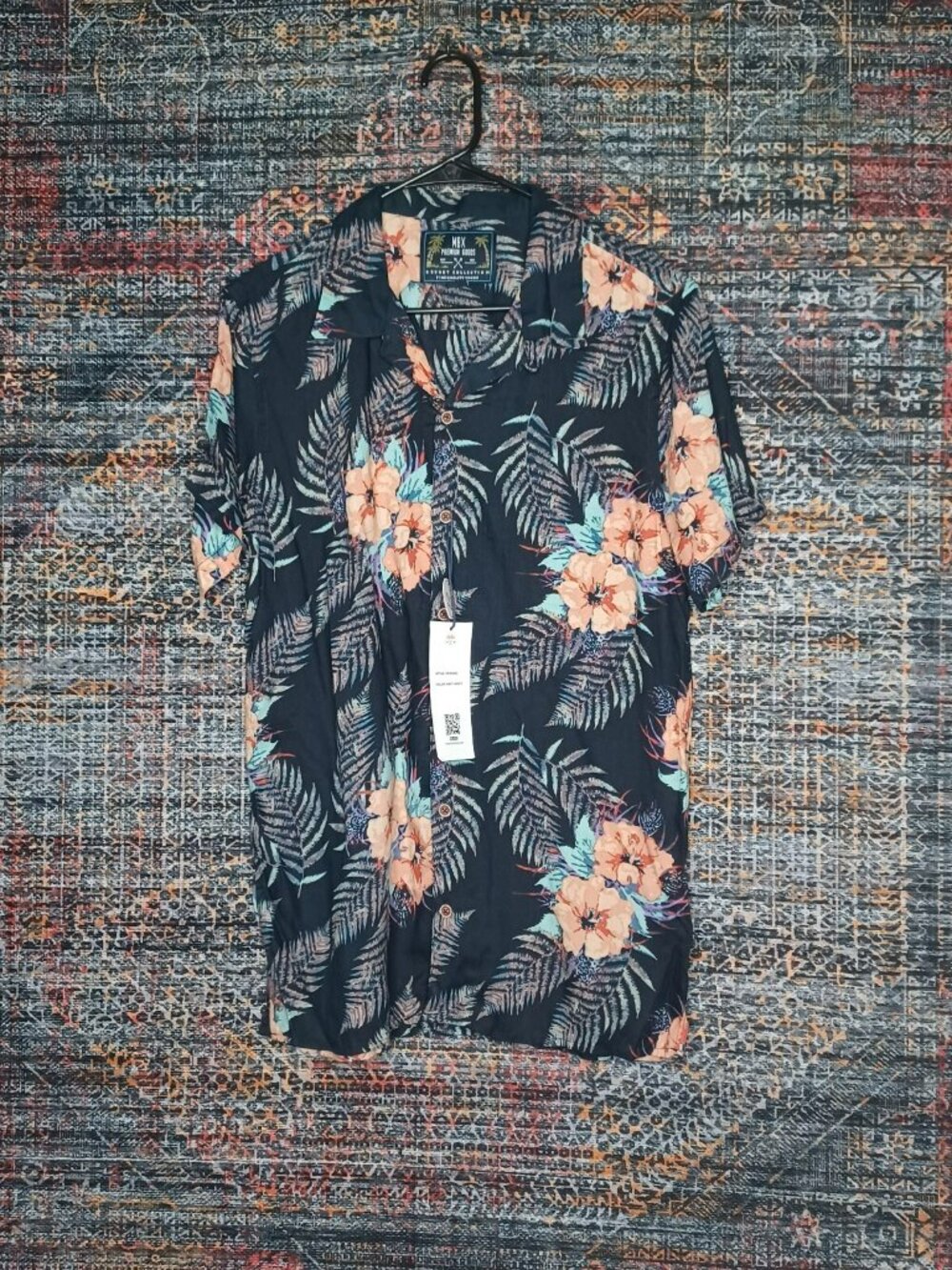 MBX mens colorful floral ferns Hawaiian button shirt M NWT